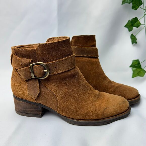 Born Morocco Bootie Brown Rust Distressed Suede Size 7/38 - Picture 1 of 9